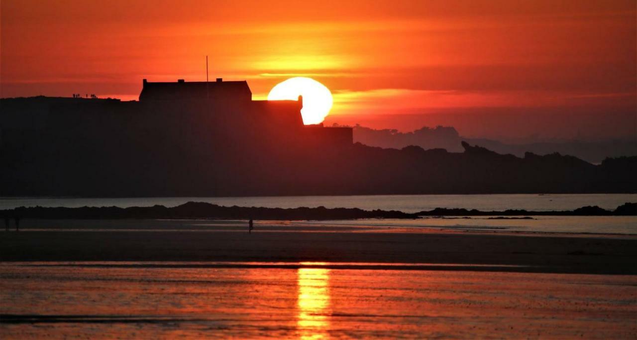 Joli T2, Gare, Intra-Muros & Plage A Proximite Saint-Malo Exteriér fotografie
